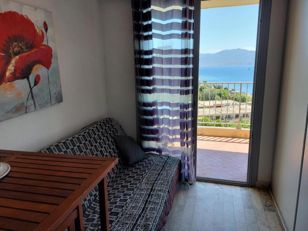 Ajaccio Sanguinaires Appt 3P Pour 4 A 5 P Ttes Commodites Tt Confort A 300M De La Mer Et A 5 Mn Du Centre Ville Luaran gambar